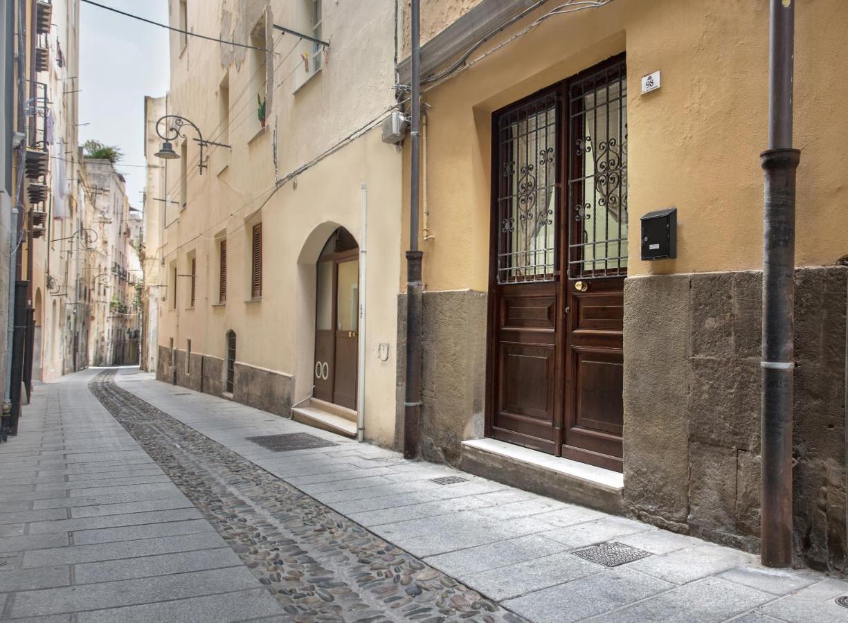 Villa Host 98 Cagliari Exterior foto